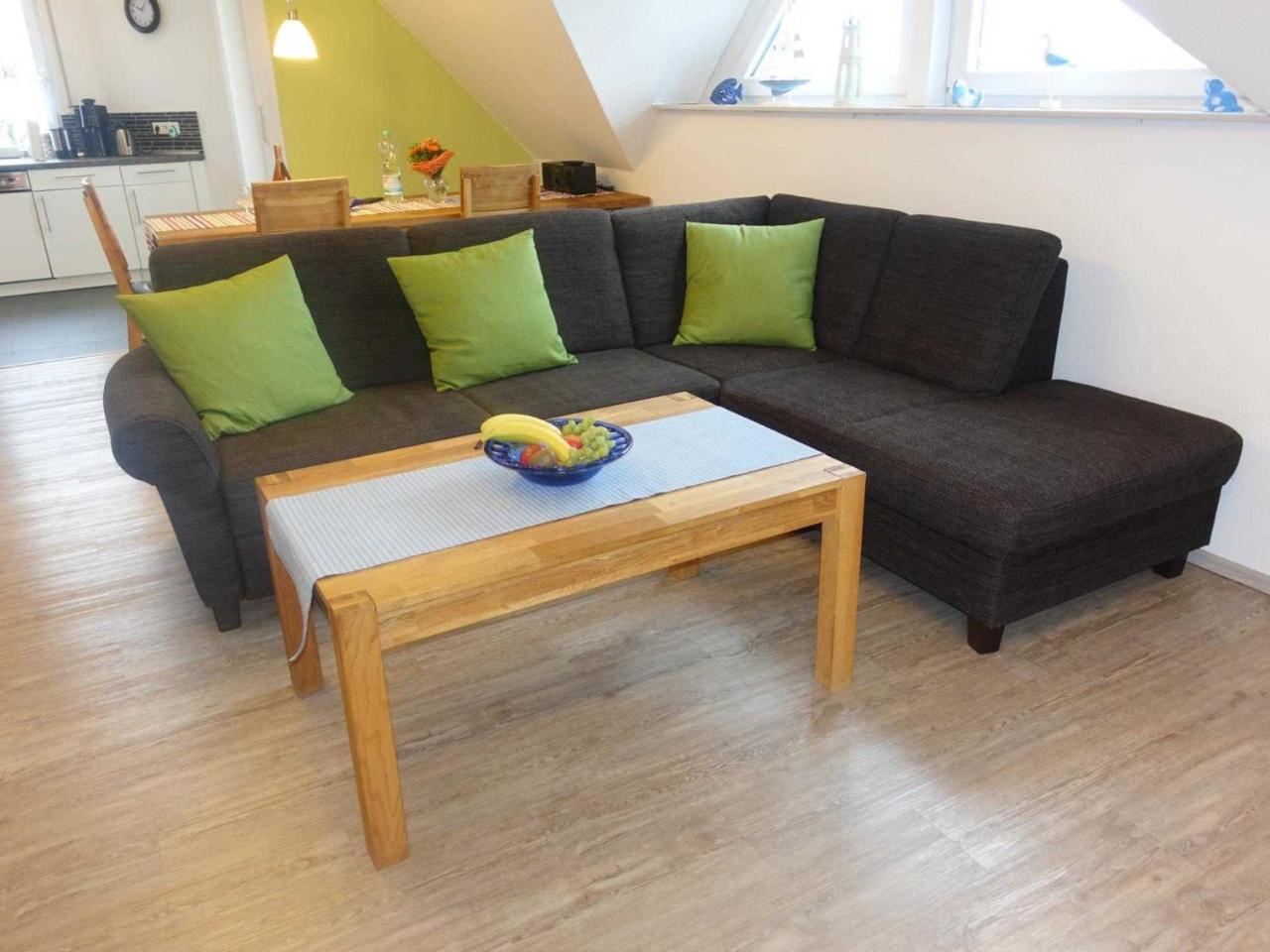 Ferienwohnung Regenbogenhaus Hasselberg  エクステリア 写真