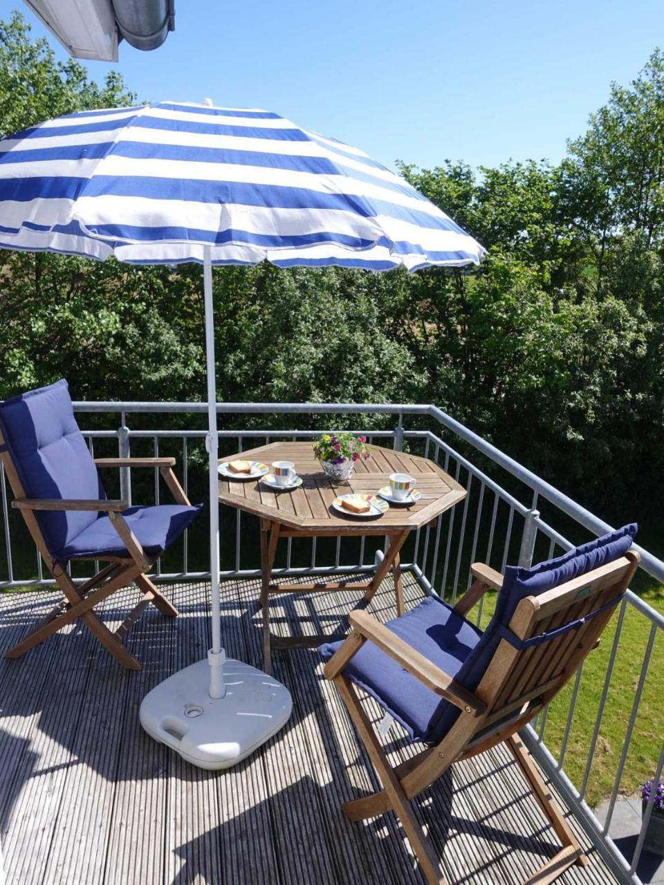 Ferienwohnung Regenbogenhaus Hasselberg  エクステリア 写真